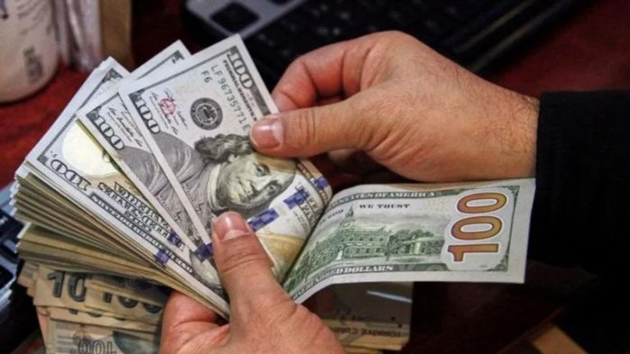 تغيرات مفاجئة.. سعر صرف الدولار مقابل الليرة السورية في تعاملات الجمعة 23 يناير